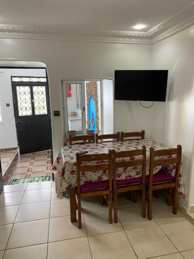 Maison D'Hote Bien Equipe Au Centre De Шефшауэн Экстерьер фото
